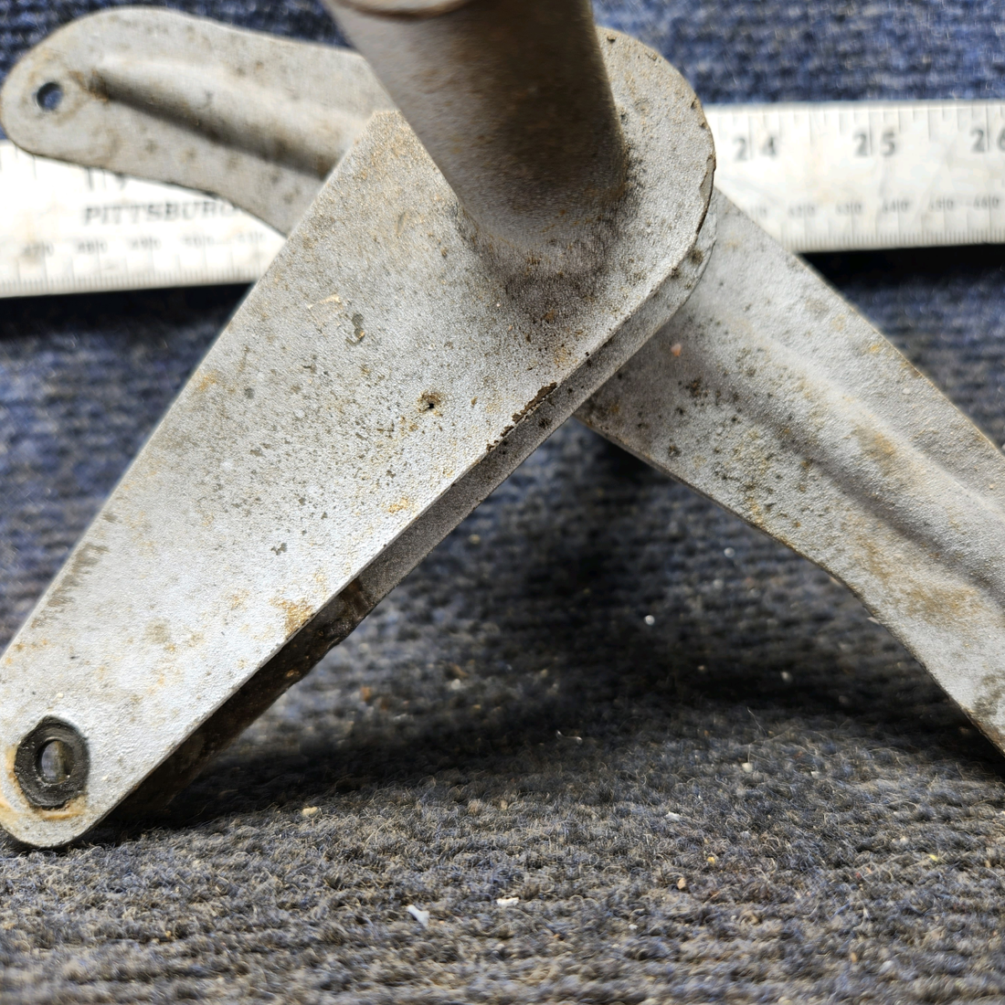 Used aircraft parts for sale, 0523535 Cessna 172E Flap Bellcrank Assy LH