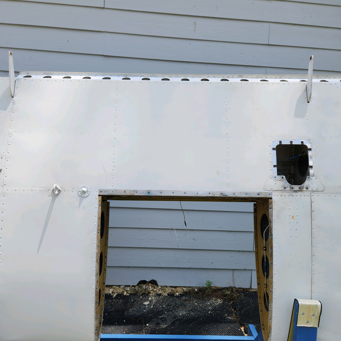 Used aircraft parts for sale, 66601-004 PIPER PA28-140 WING STRUCTURE LH-LESS FUEL TANK