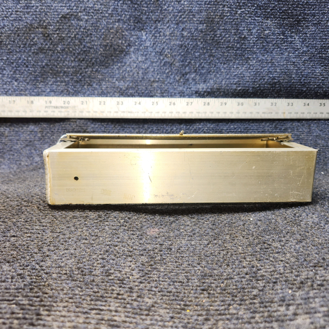 Used aircraft parts for sale, BA7110 Brackett Aero Filter Inc. Air Filter Assembly