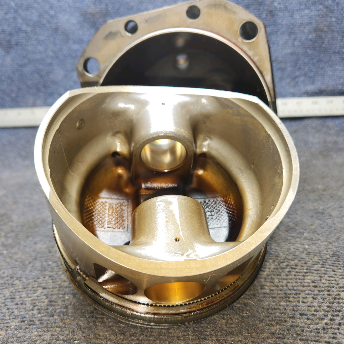 Used aircraft parts for sale, LW-12416 Lycoming Piper PA-28-140 Cylinder