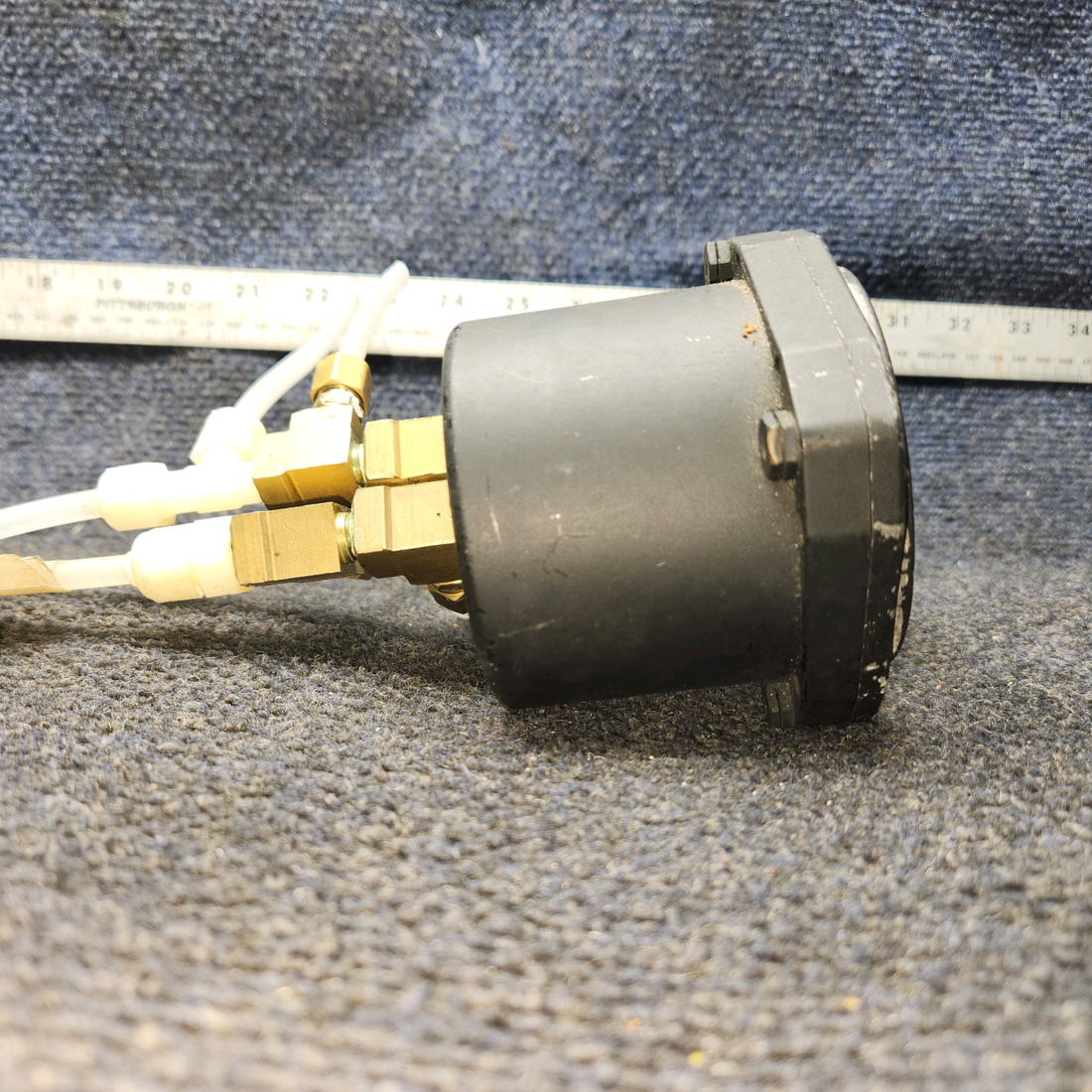 Used aircraft parts for sale, SP5121-CES-3 Standard Precision Cessna 172E Airspeed Indicator