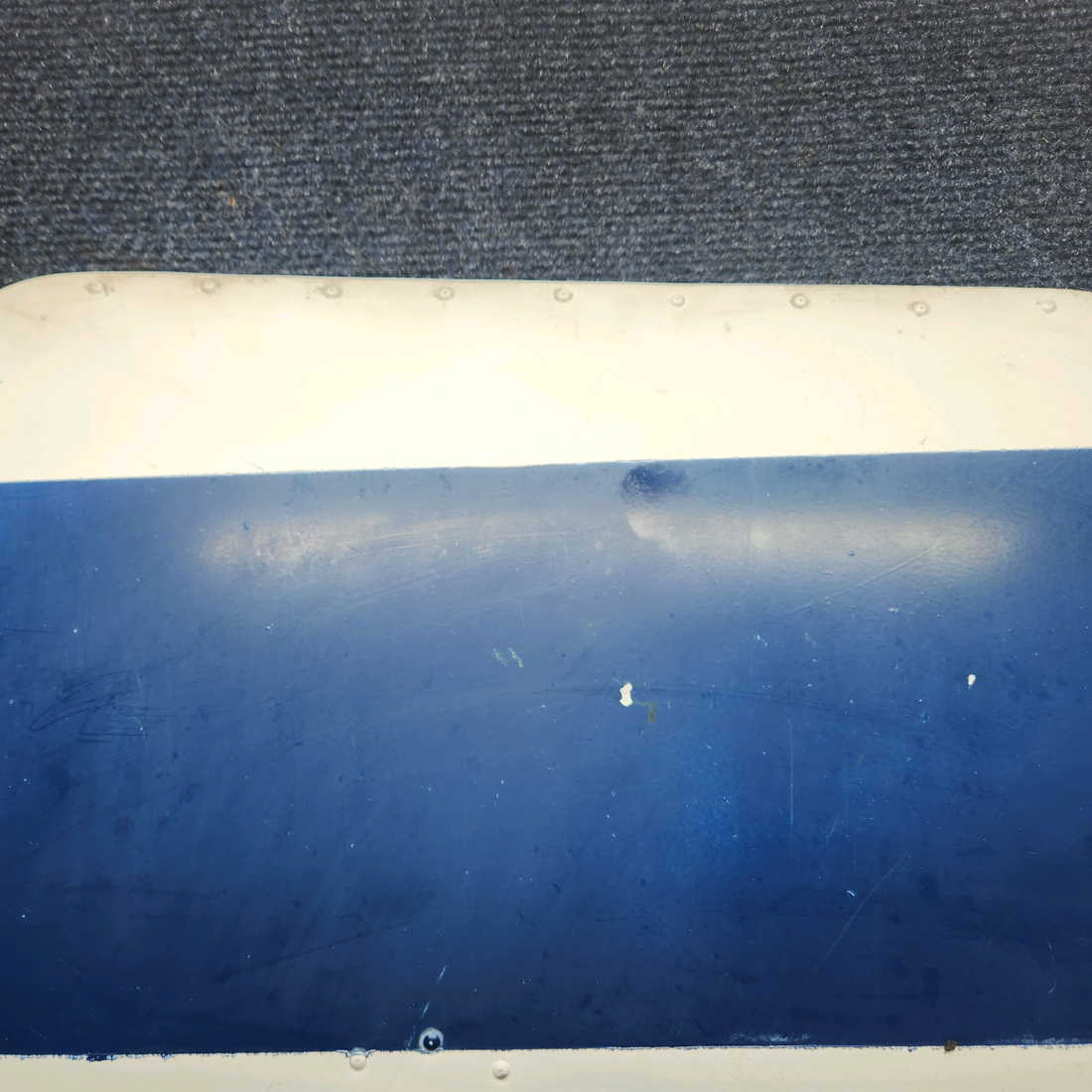 Used aircraft parts for sale, 0711101-33 Cessna 172F Baggage Door Structure