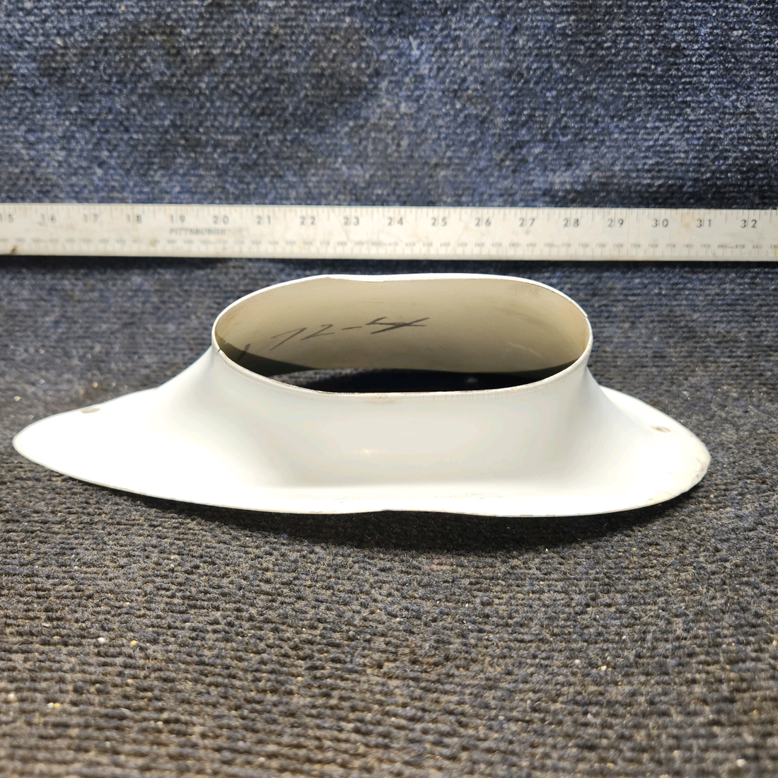 Used aircraft parts for sale, 0522150-4 Cessna 172F Wing Upper Strut Fairing