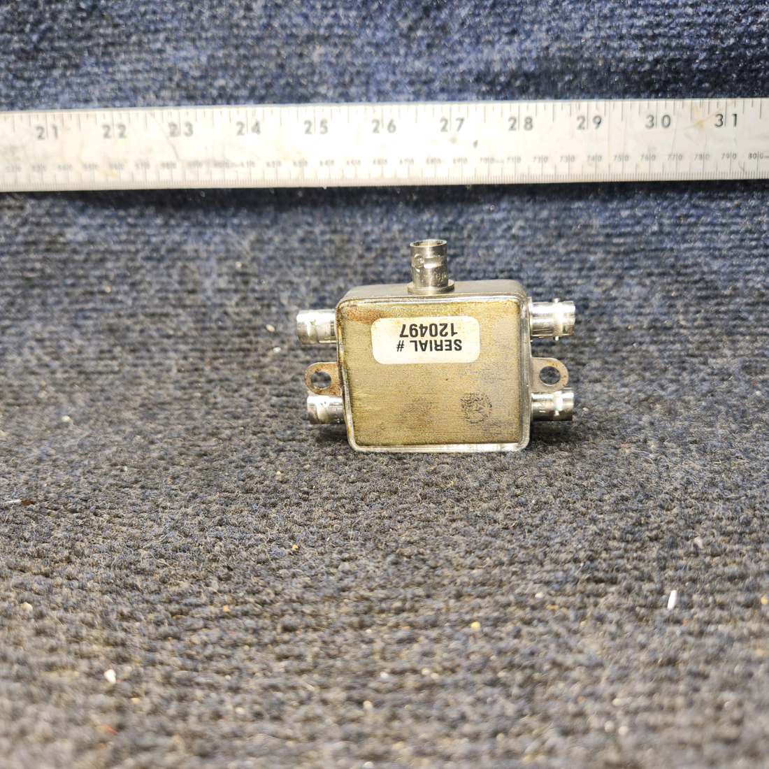 Used aircraft parts for sale, CI-1125 Comant Cessna 172E Antenna Diplexer Dual VOR and Dual Glideslope