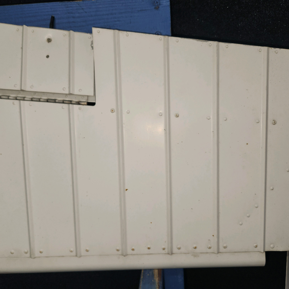 Used aircraft parts for sale, 2432000-22 Cessna 172S Elevator Assy RH with Trim Tap