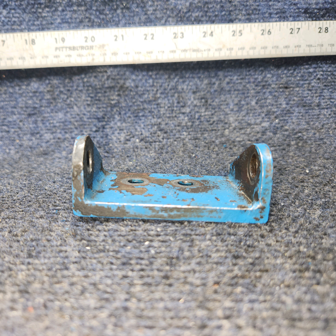 Used aircraft parts for sale, 07A19474 Lycoming O-320 Piper PA28-140 Alternator Support Bracket