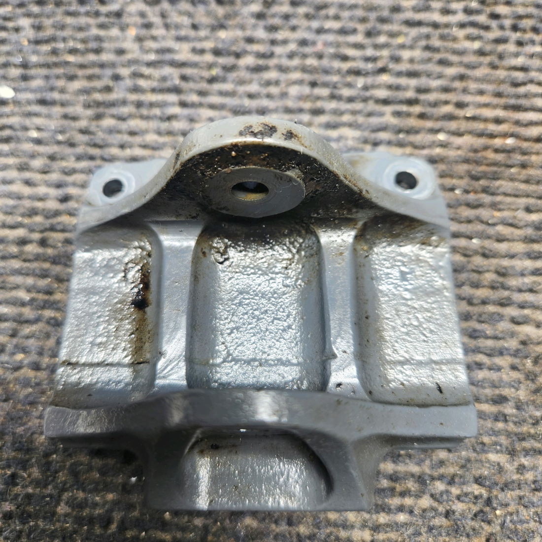 Used aircraft parts for sale, 35-524136 Beechcraft 35-33 Rudder Pedal Bellcrank Support