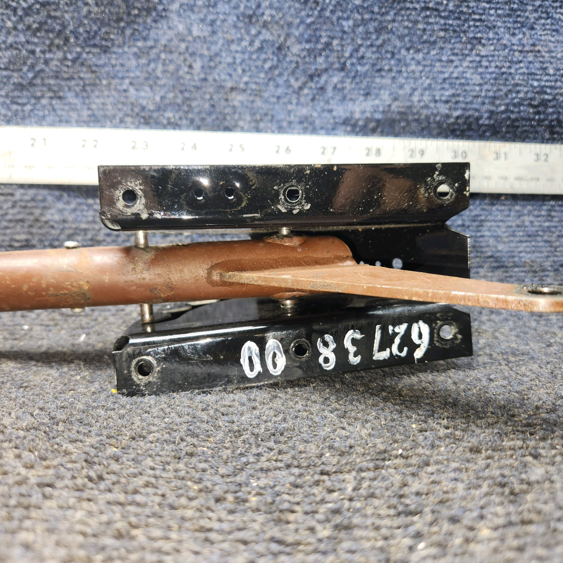 Used aircraft parts for sale, 63782-000 PIPER PA28-140 Flap Handle Assembly