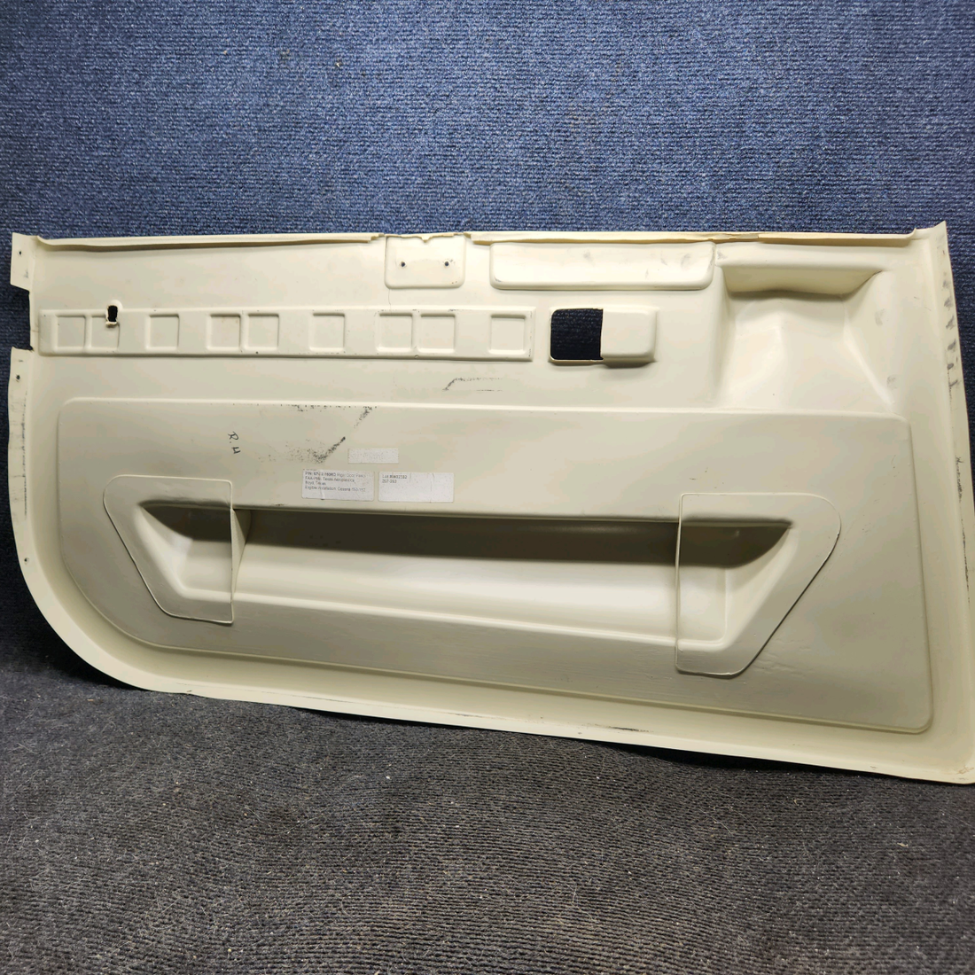 Used aircraft parts for sale, 67-82-150RD cessna 150G Door Panel - RH