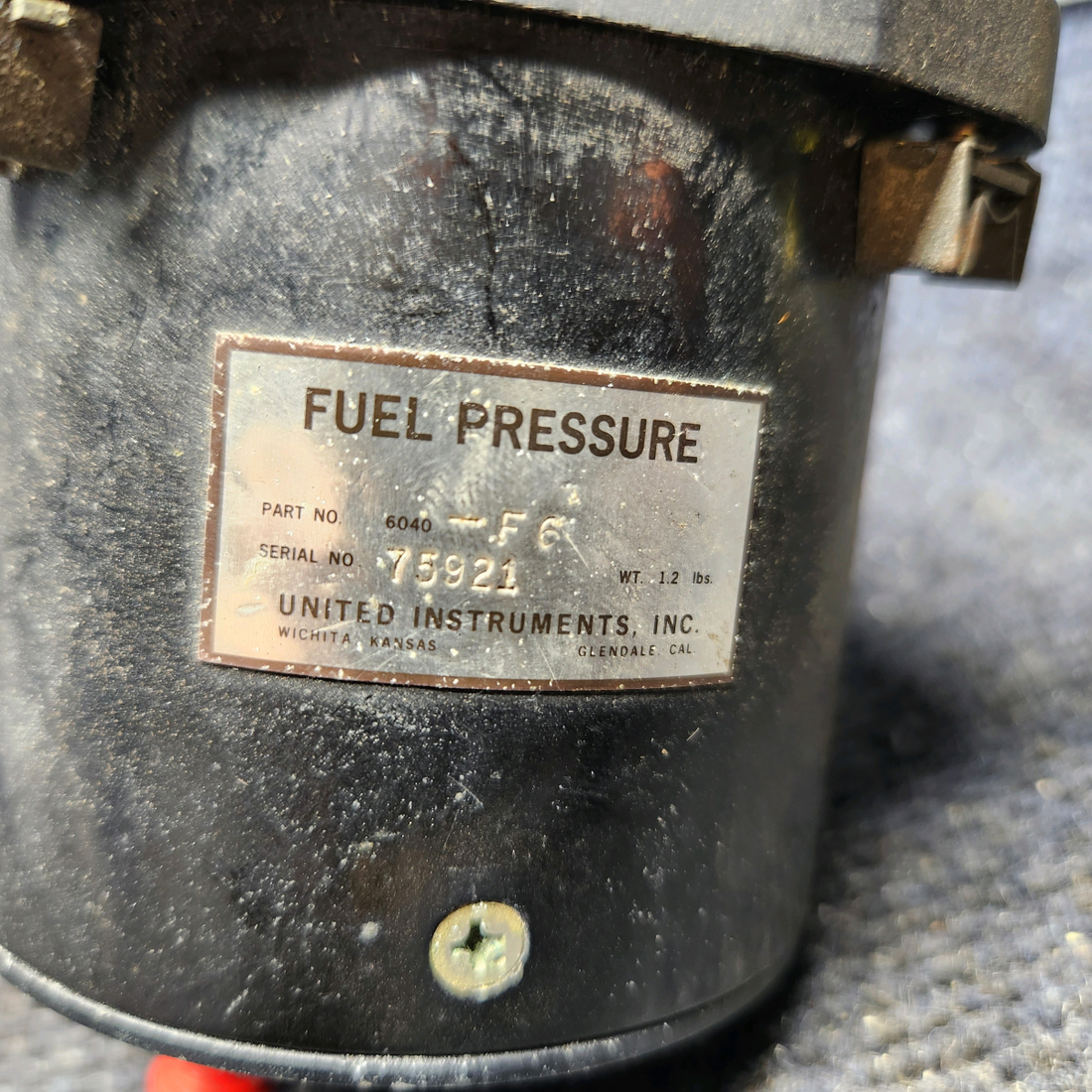 Used aircraft parts for sale, 6040-F6 United Instruments Beechcraft C23 SUNDOWNER Fuel Pressure Gauge Indicator