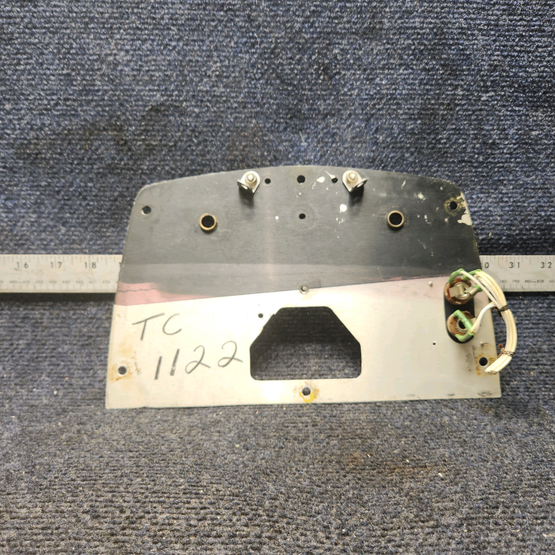 Used aircraft parts for sale, 96-920011-1 Beechcraft BEECHCRAFT 95-55B Fuel Selector Panel Assembly