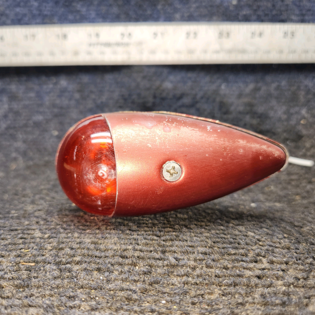 Used aircraft parts for sale, 472-665 Piper PA-28-140 Navigation Light Assembly W/ Red Lens