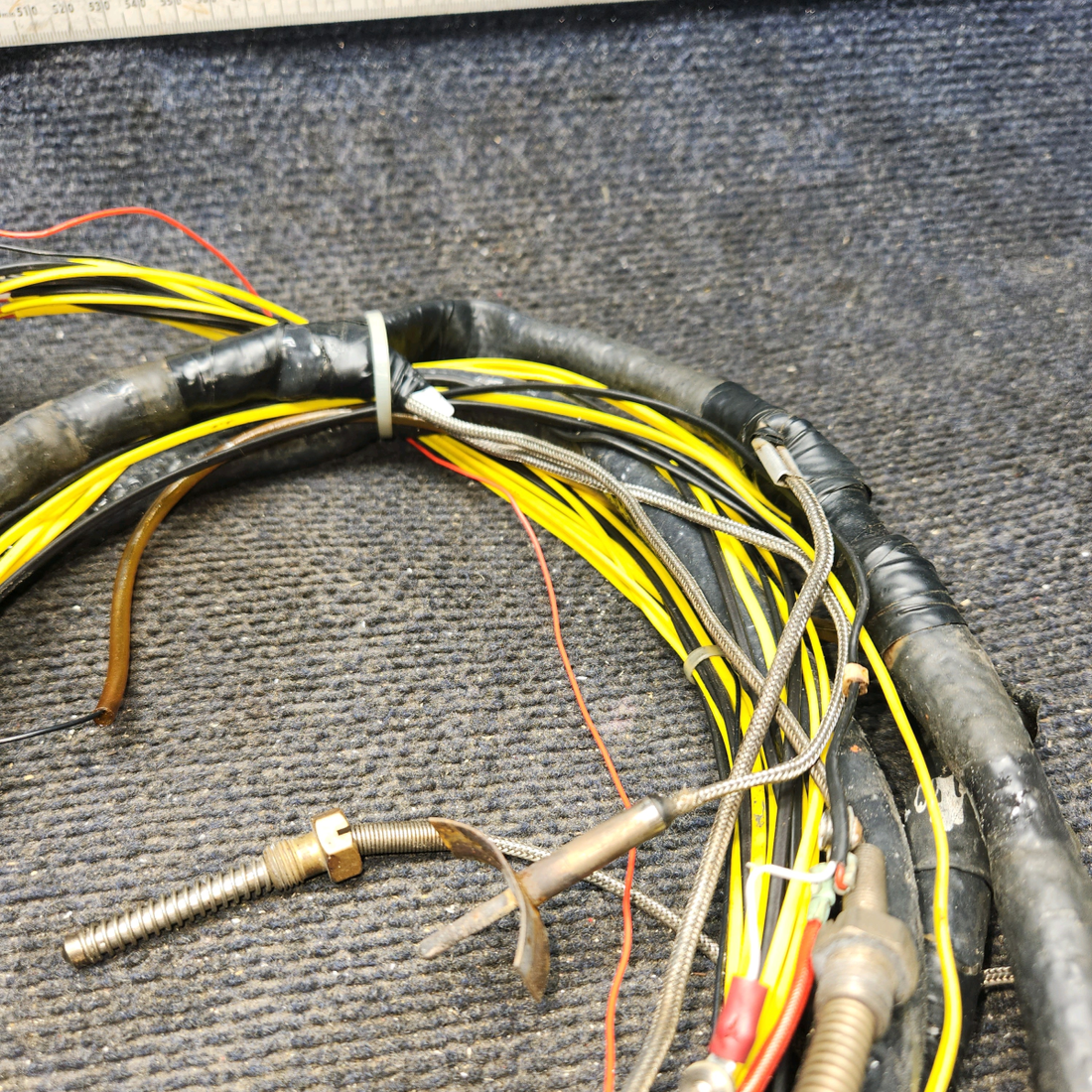 Used aircraft parts for sale, GEM-602-EGT-CHT Insight GEM 602 Beechcraft F35 Graphic Engine Monitor With CHT, EGT With Probes