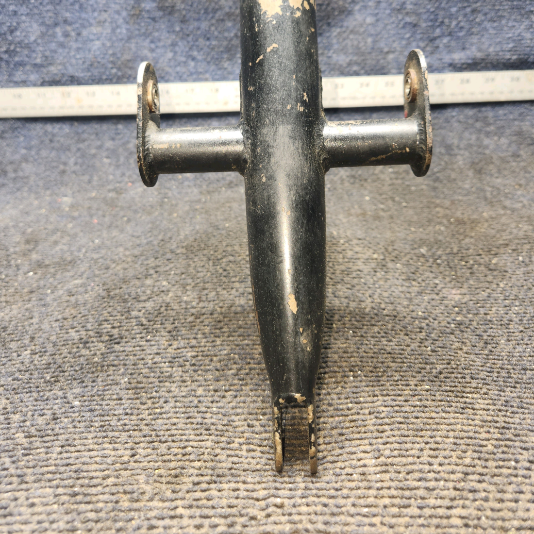 Used aircraft parts for sale, 62019-004 Piper PA32RT-300 Control Column Assy