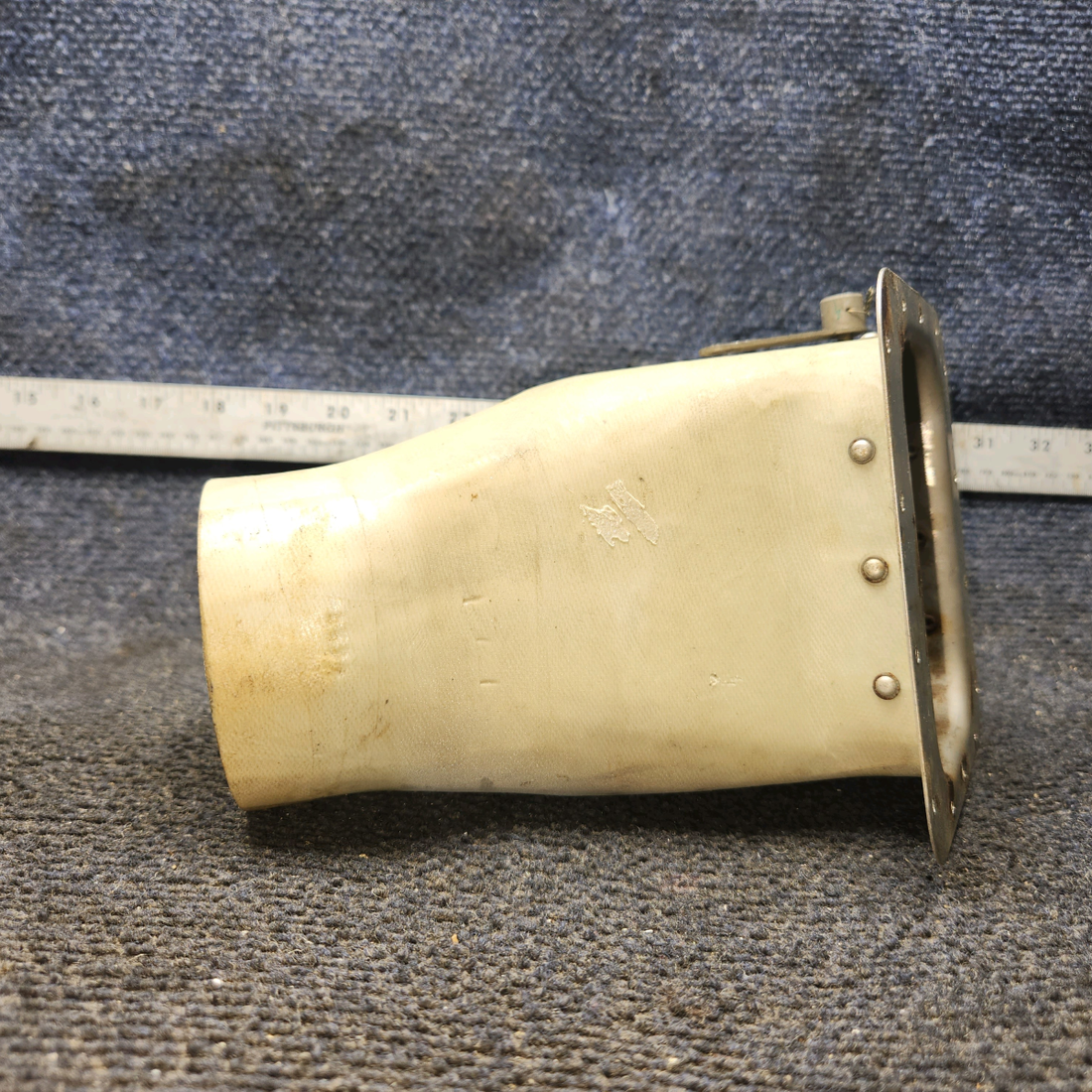 Used aircraft parts for sale, 0553001-1 Cessna 172F Warm Air Valve with Seat