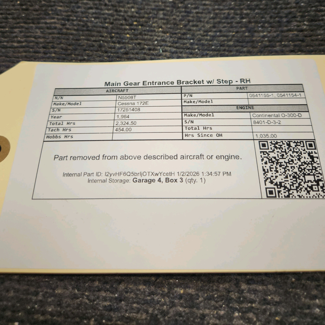 Used aircraft parts for sale, 0541155-1, 0541154-1 Cessna 172E Main Gear Entrance Bracket w/ Step - RH