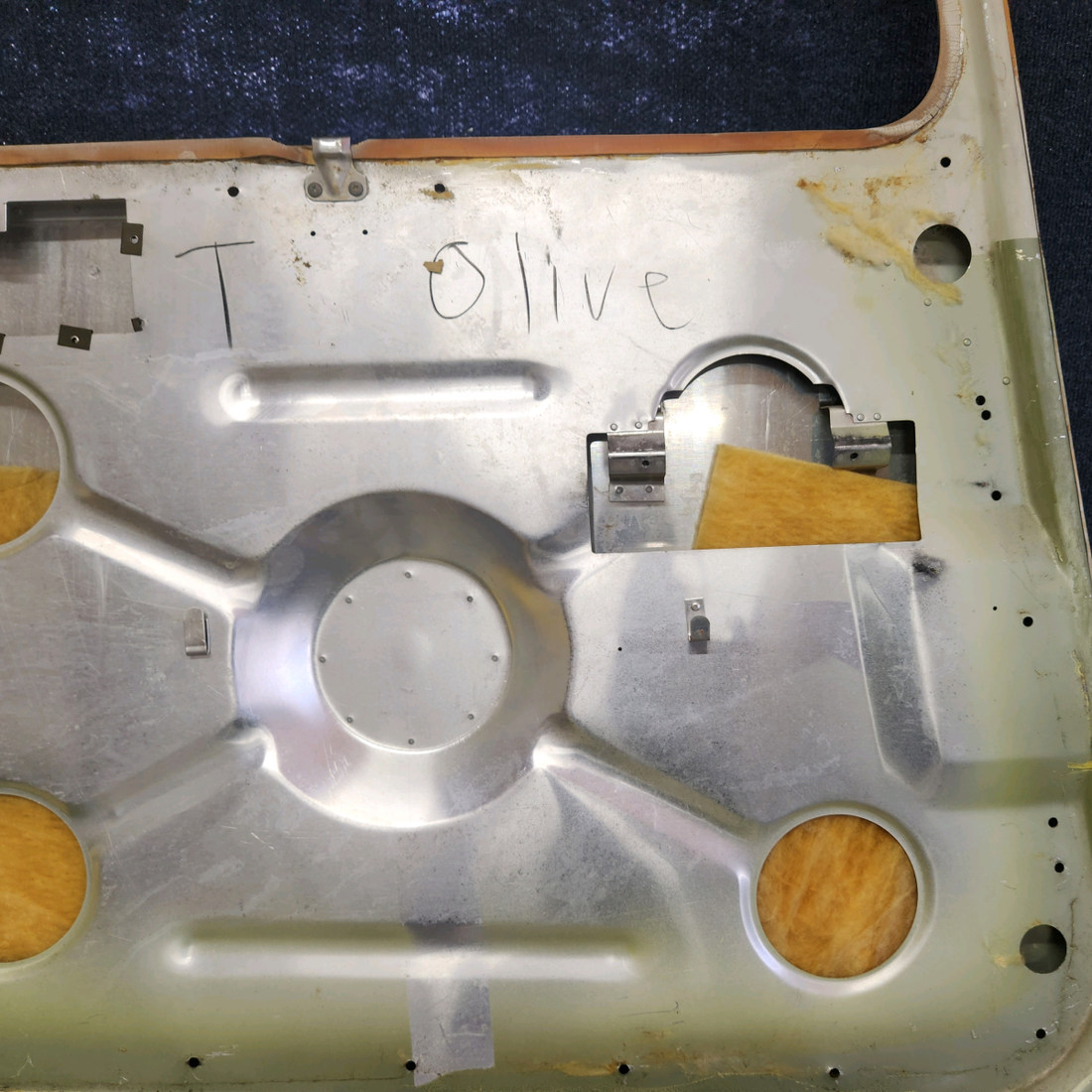 Used aircraft parts for sale, 0511460-49 CESSNA 172K LH CABIN DOOR STRUCTURE