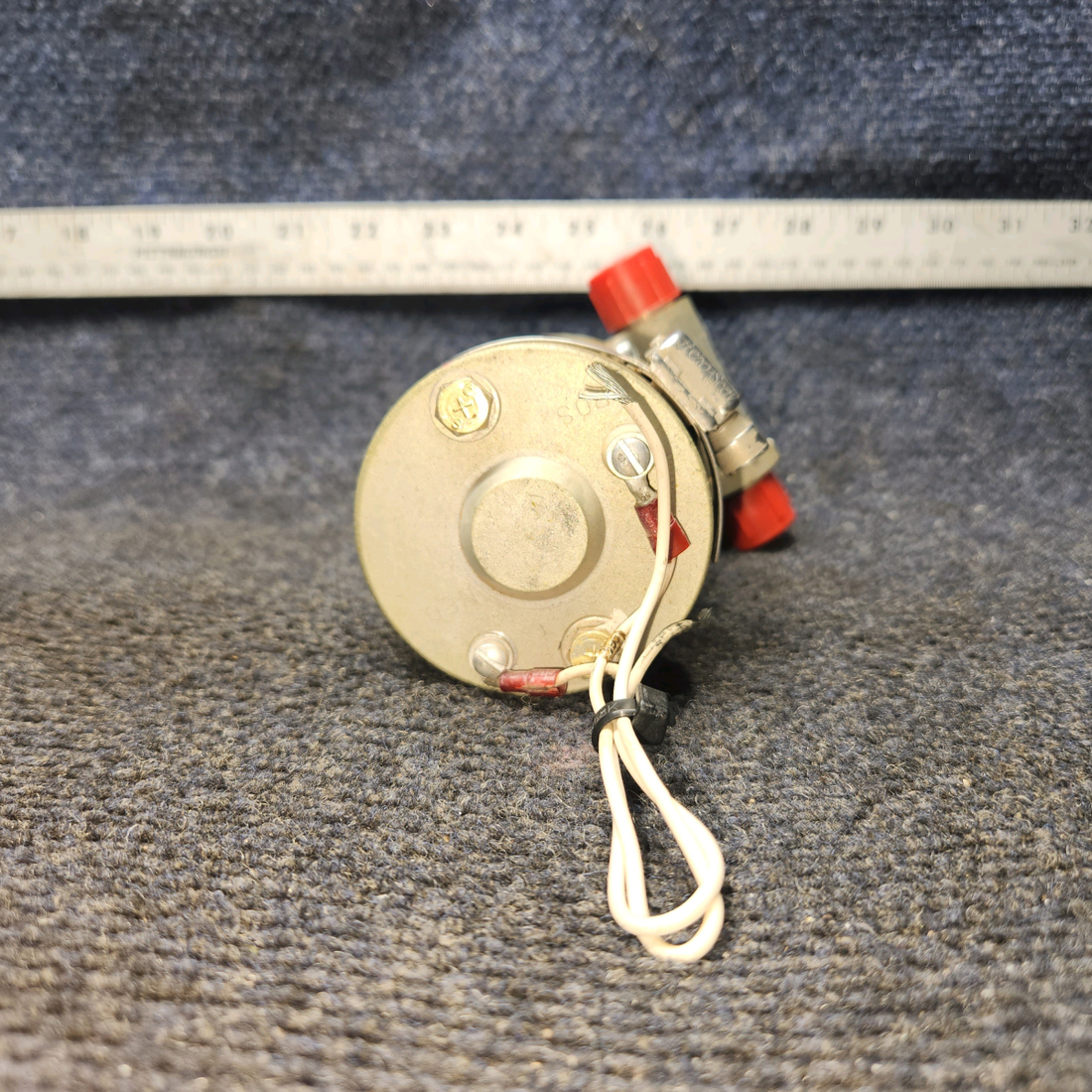 Used aircraft parts for sale, 2B6-9 Airborne Electric Fuel Pump 12V