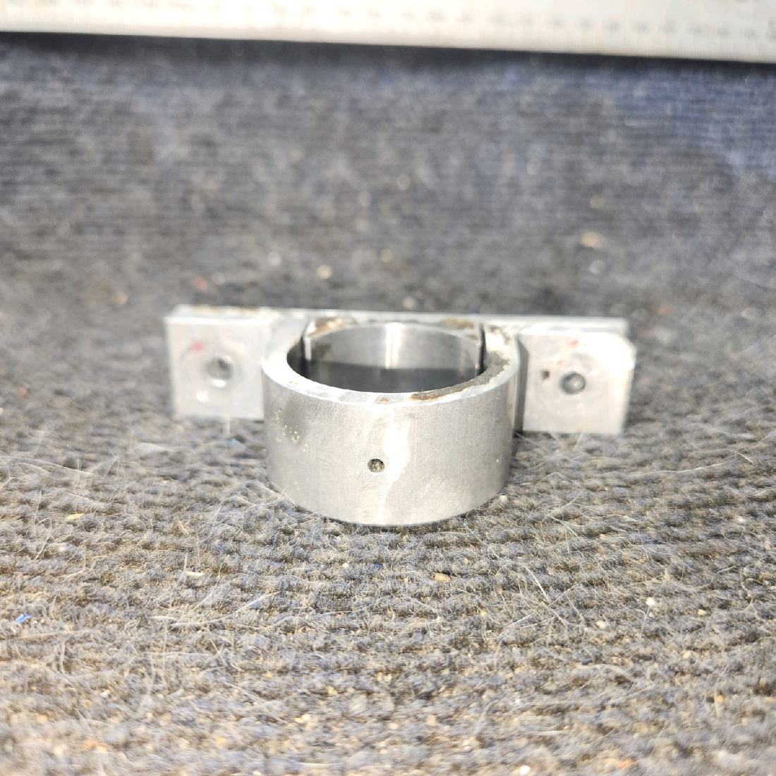Used aircraft parts for sale, 35402-000 piper PA-28-181 Torque Shaft Support Clamp