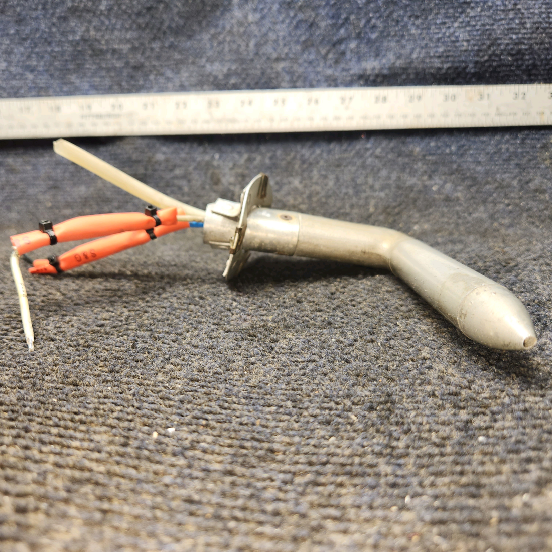 Used aircraft parts for sale, 0721105-15 cessna 150G Heated Pitot Tube Assembly