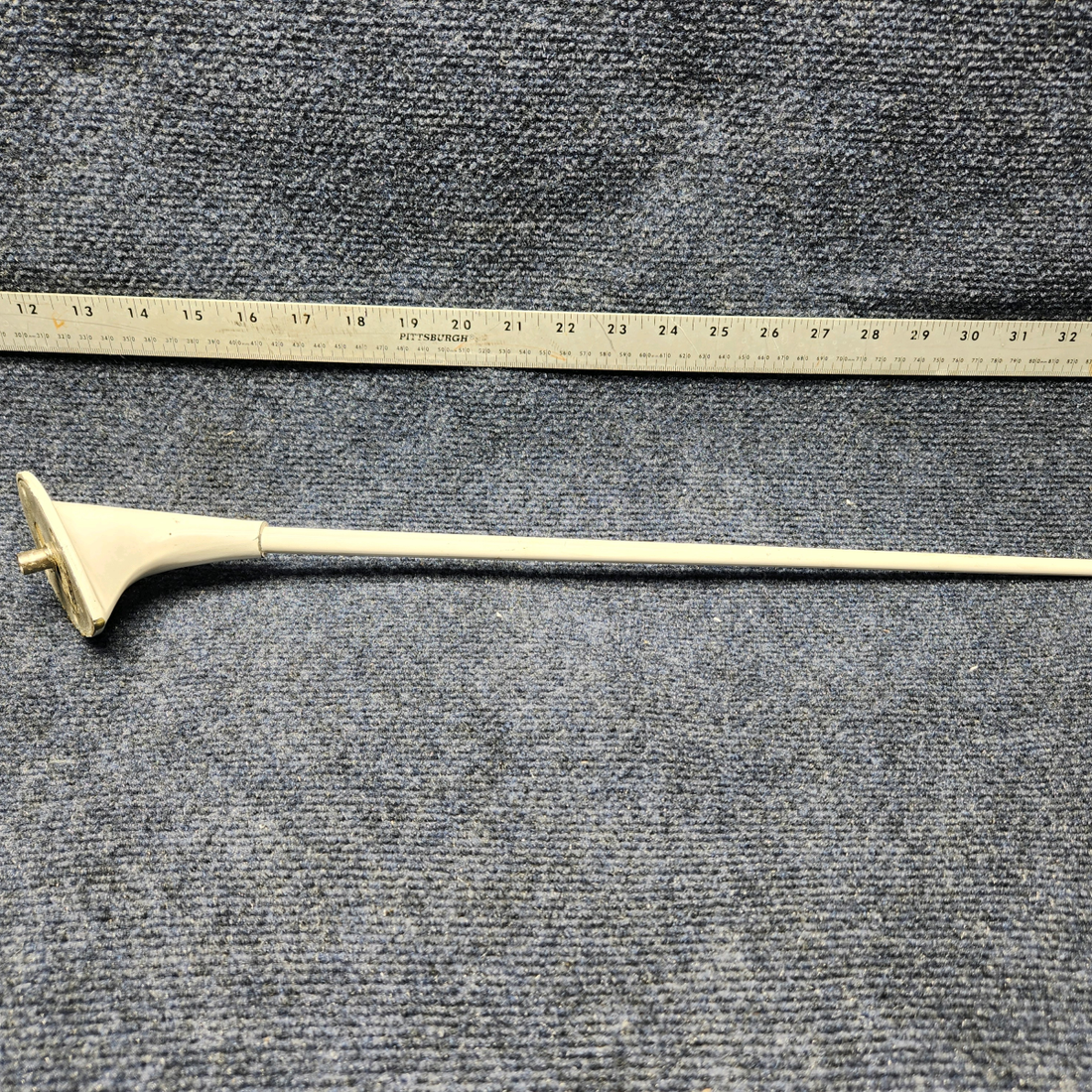 Used aircraft parts for sale, CI-121 Comant Beechcraft C23 SUNDOWNER COMANT VHF COMMUNICATIONS ANTENNA