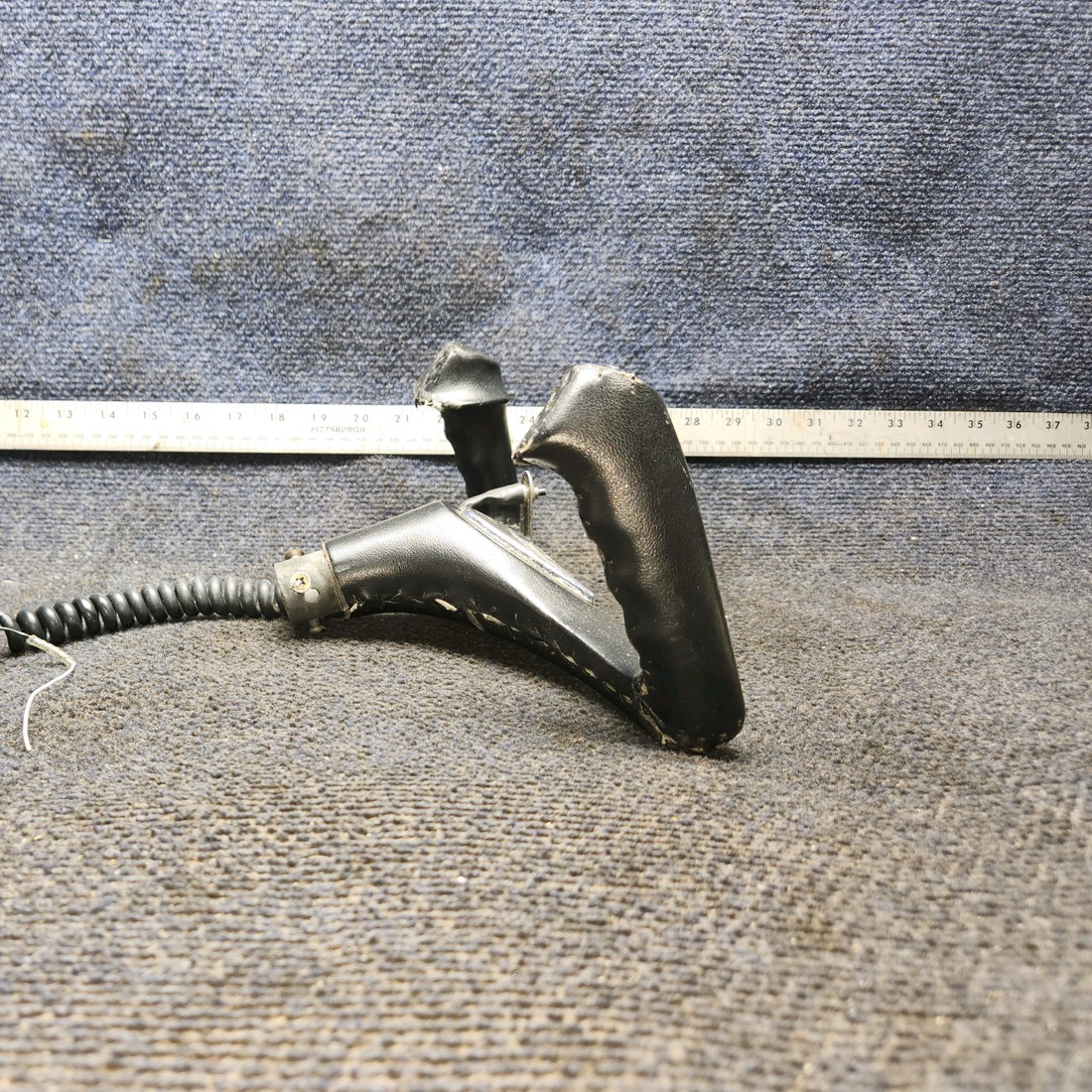 Used aircraft parts for sale, 0713747-200 Cessna 182G Wheel and Adapter Assembly Control