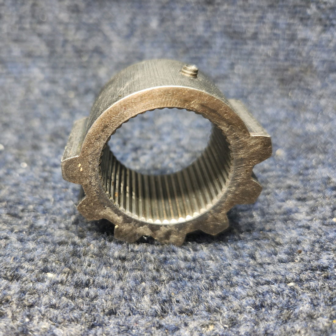 Used aircraft parts for sale, 9882002-2 Cessna 172RG Selector Gear - Price per Each