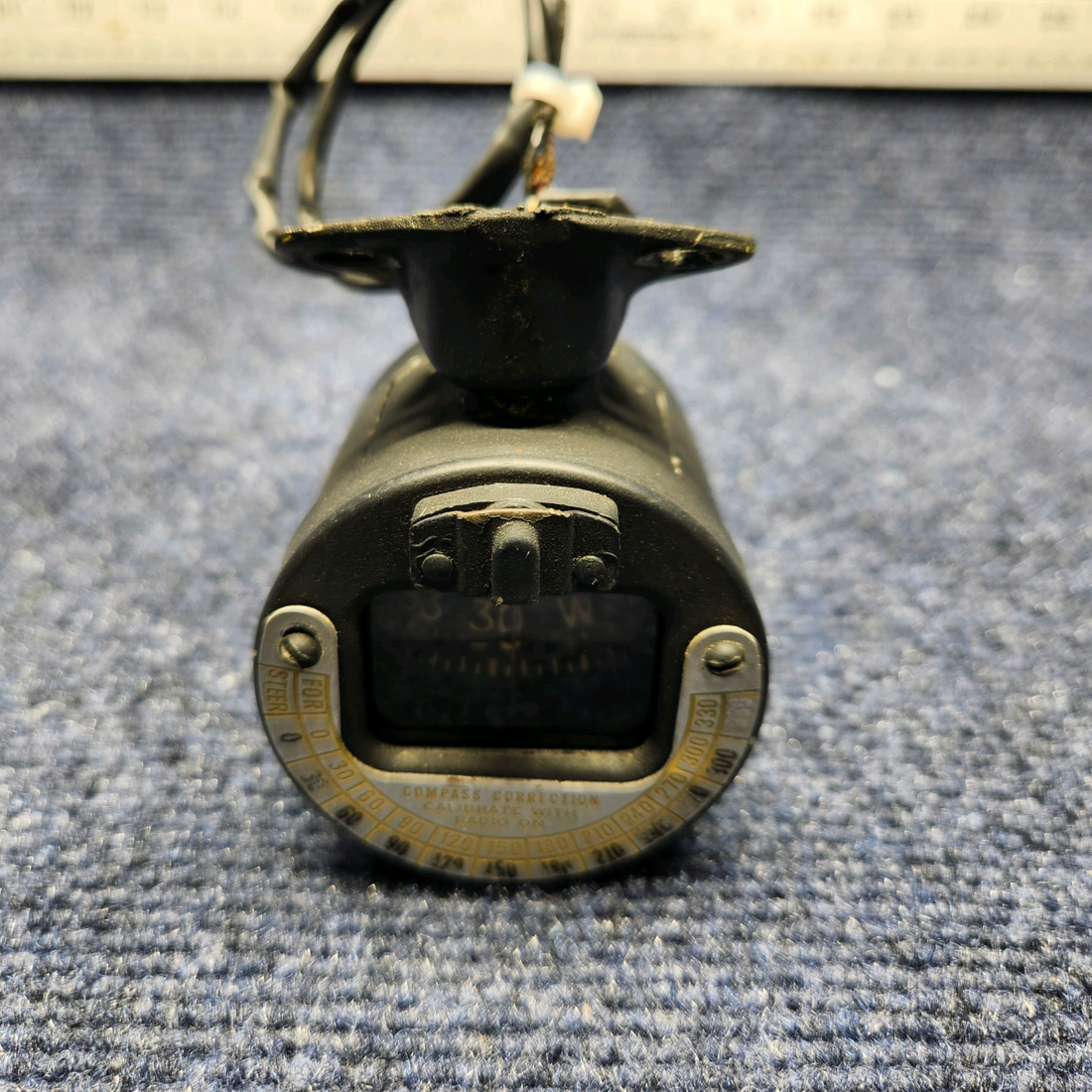 Used aircraft parts for sale, C2300 Beechcraft C23 SUNDOWNER AIRCRAFT MAGNETIC COMPASS "NEED FLUID"