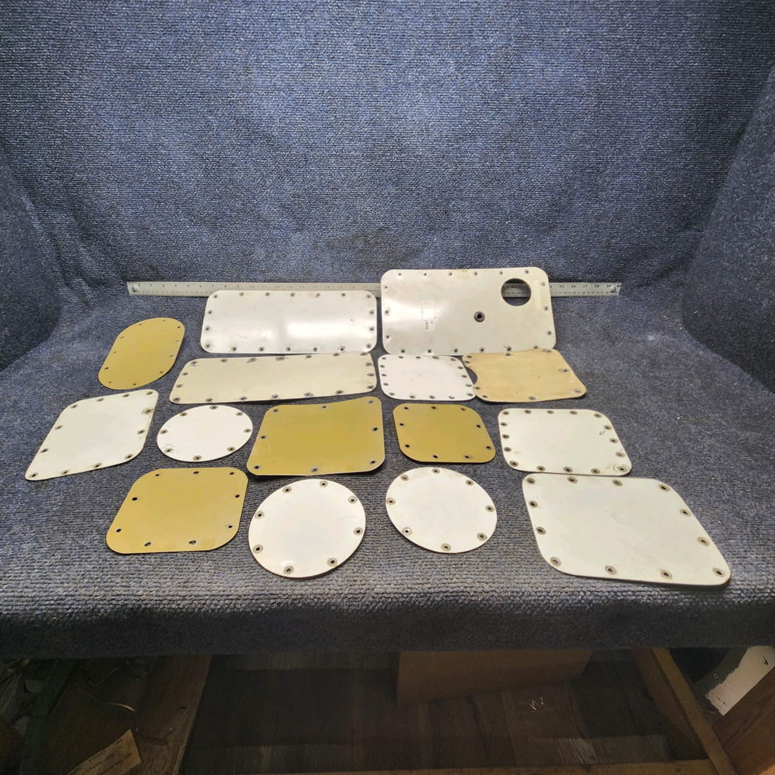 Used aircraft parts for sale, Cover Plate Piper Beech A23R / A24R Sierra Beechcraft A24R Lot Cover Plate