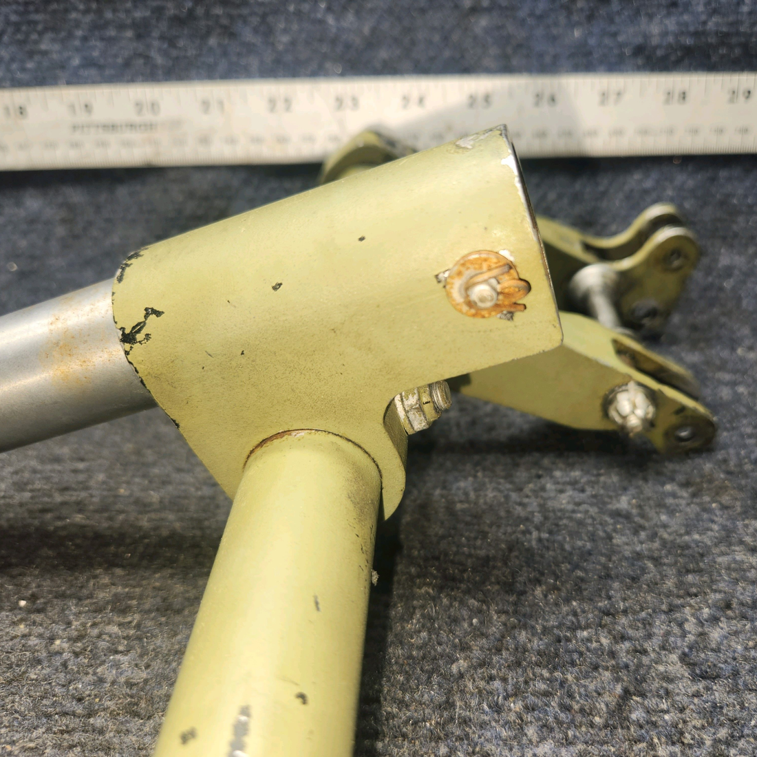 Used aircraft parts for sale, 21036-000 PIPER PA-24-250 Gear Retraction Lever Assy