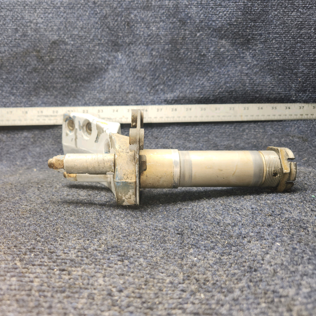 Used aircraft parts for sale, 701042-1 American Gruman A1A AXLE MAIN LANDING GEAR