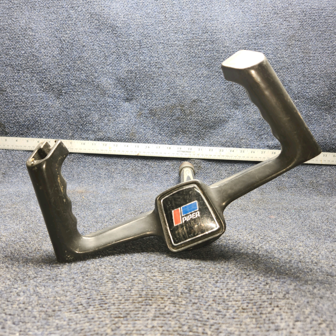 Used aircraft parts for sale, 79276-012 PIPER PA28RT-201 Control Wheel Assy (No Switch)