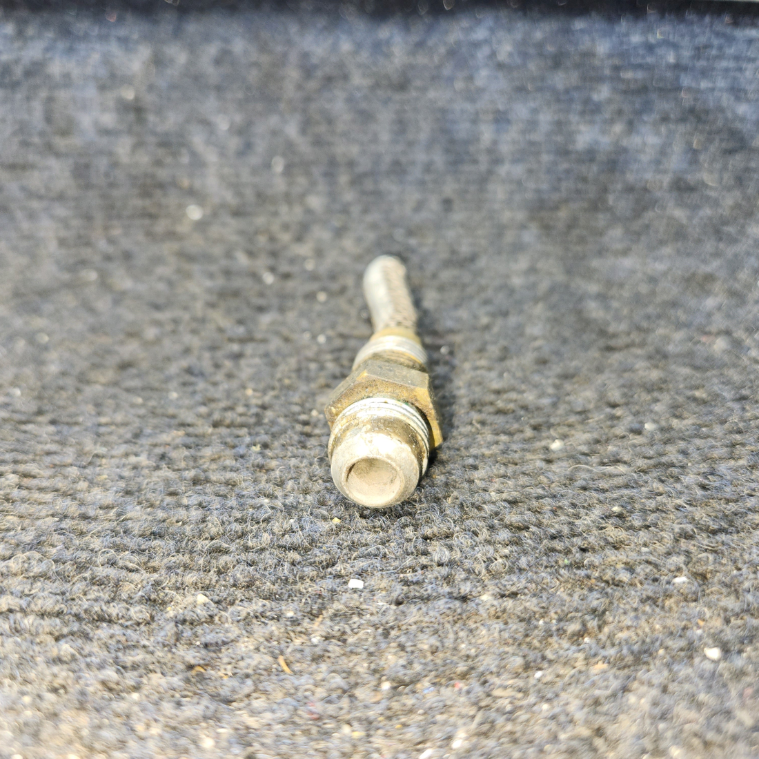 Used aircraft parts for sale, 0422130 Cessna 172E Fuel Tank Strainer (Finger Screen)