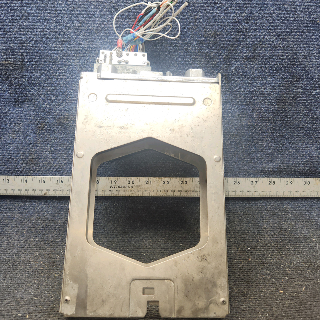 Used aircraft parts for sale, 115-00294-00, 011-00582-00 Garmin GTX-330 cessna 172k Tray with Backplate