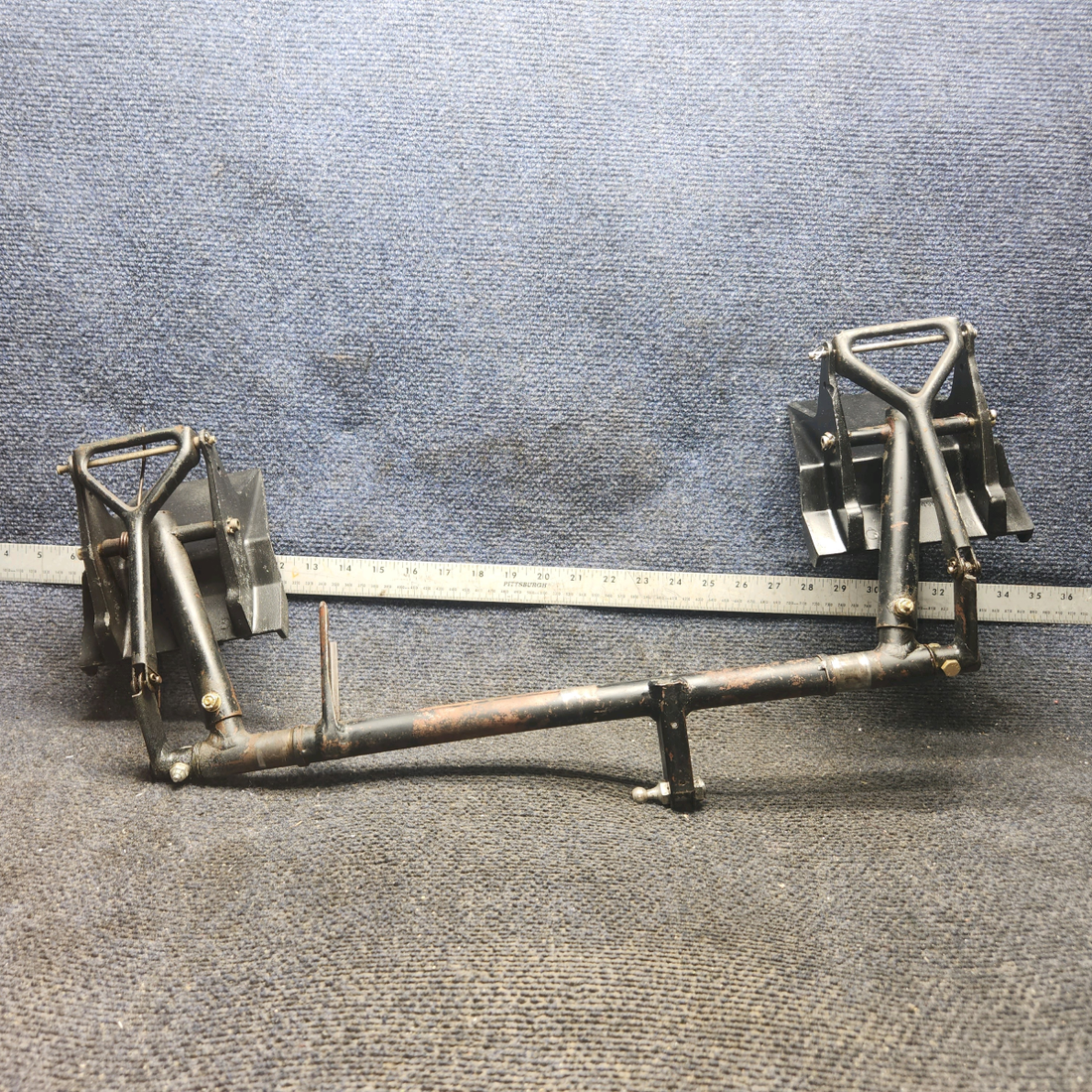 Used aircraft parts for sale, 1460320-1 cessna 150G Rudder Pedal and Bar Assembly - RH