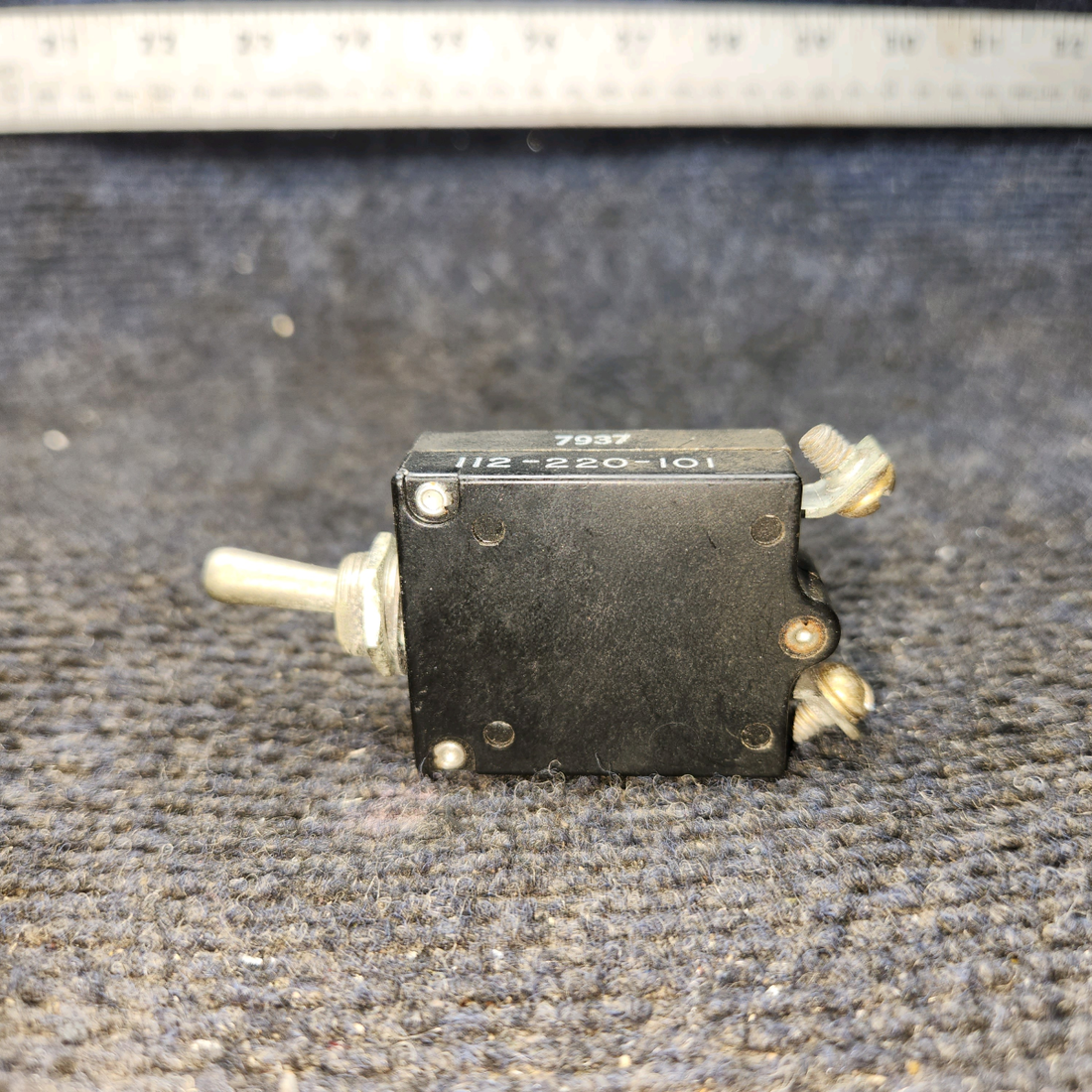 Used aircraft parts for sale, 112-220-101 AMF Wood Electric W31-X2M1G-20 Cessna 172F Toggle Switch (Amps: 20)