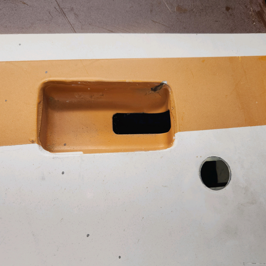 Used aircraft parts for sale, 0711791-1 Cessna 182Q Baggage Door Structure