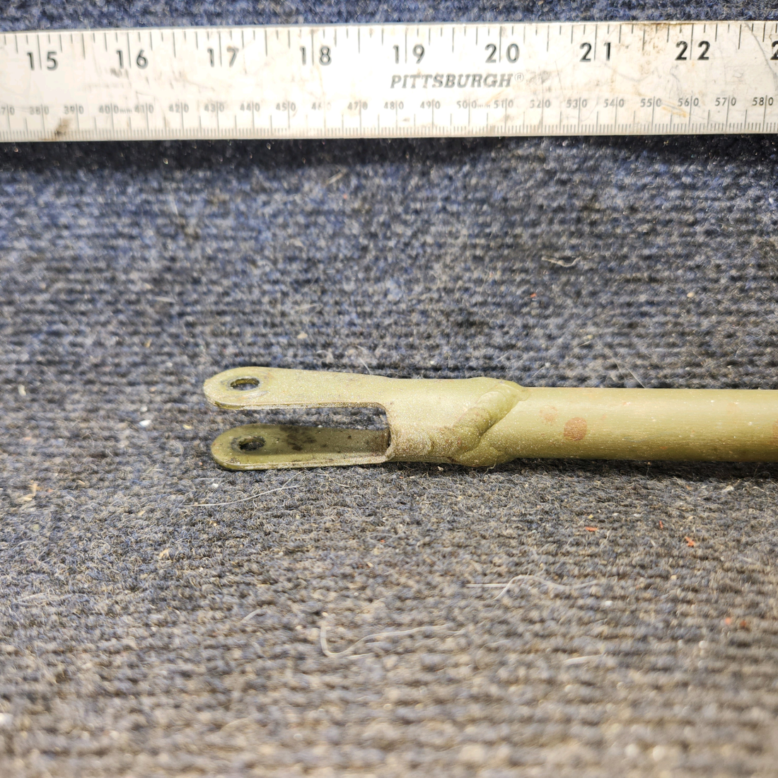 Used aircraft parts for sale, 0510161-12 cessna 172N Bellcrank to Control Tee Tube