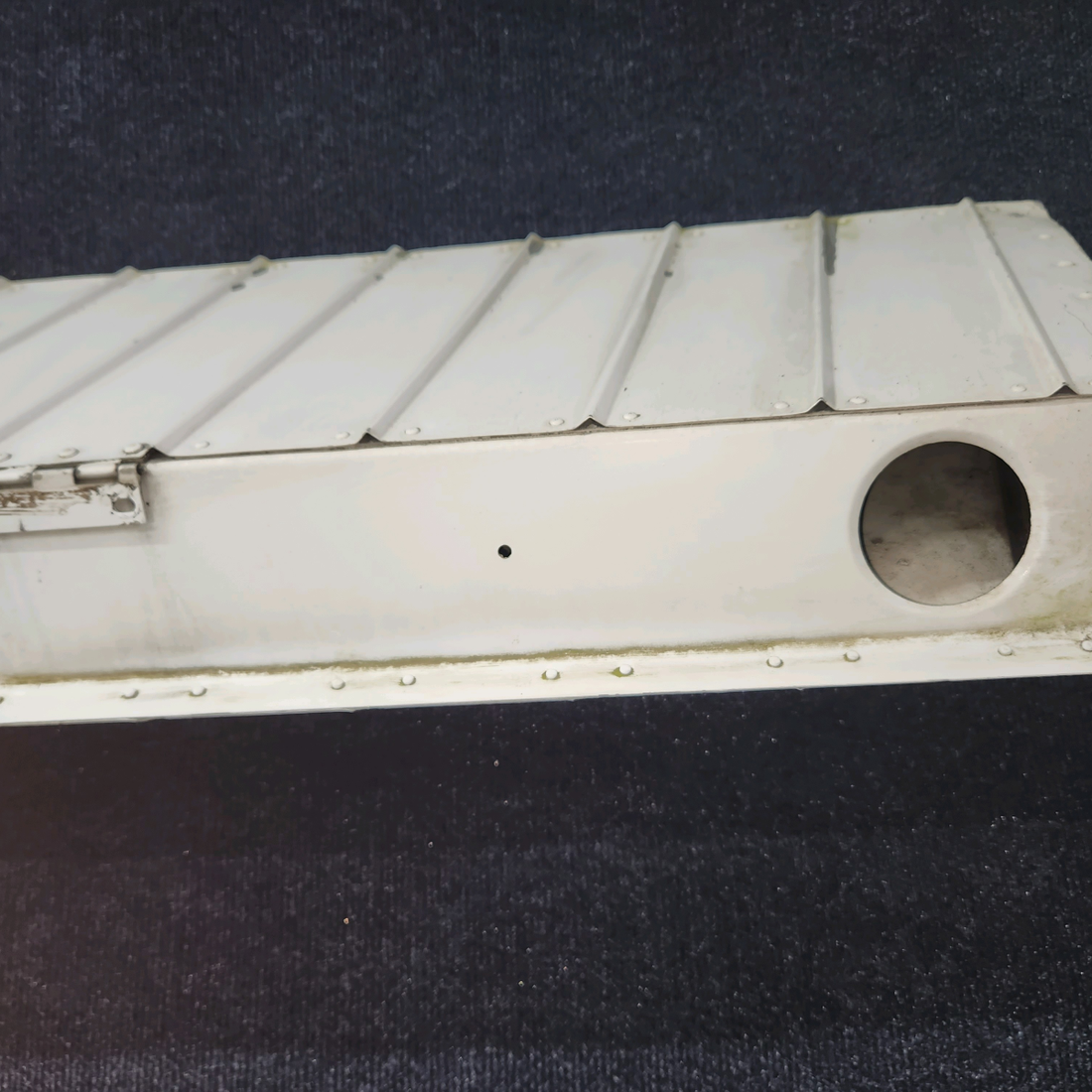 Used aircraft parts for sale, 0523800-1 Cessna 172F Aileron Assembly -RH