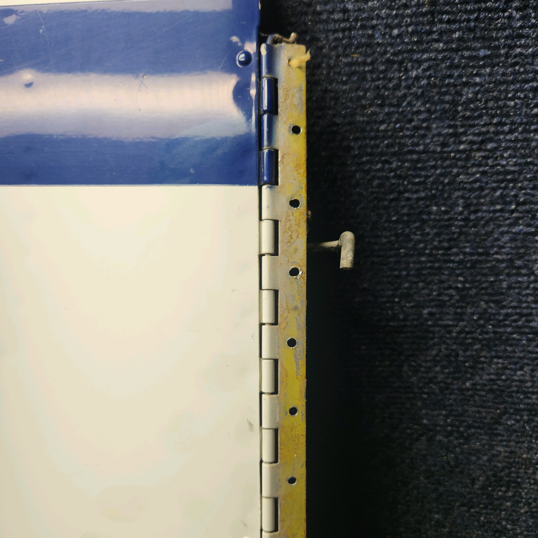 Used aircraft parts for sale, 35-410070-652 Beechcraft 35-33 Baggage Door Assy With Key