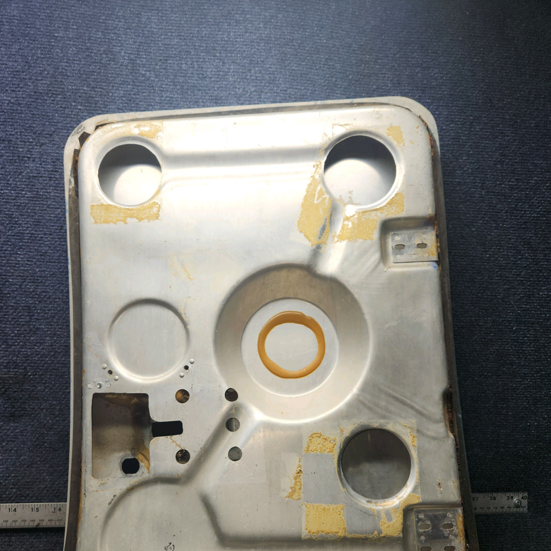 Used aircraft parts for sale, 0717000-19 cessna 172N Baggage Door Assembly