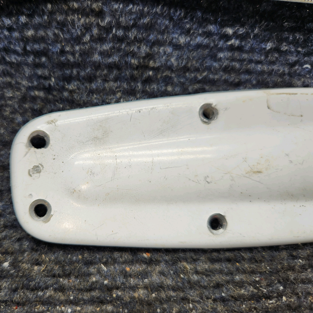 Used aircraft parts for sale, 0413426-4 cessna 150G Hinge Assembly – LH Lower & RH Upper