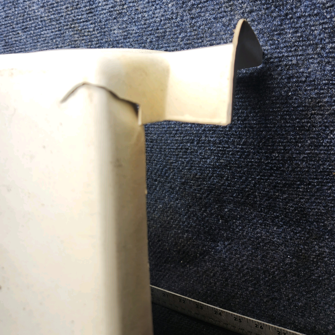 Used aircraft parts for sale, 0500210-97 cessna 172N Baggage Compartment Panel - RH
