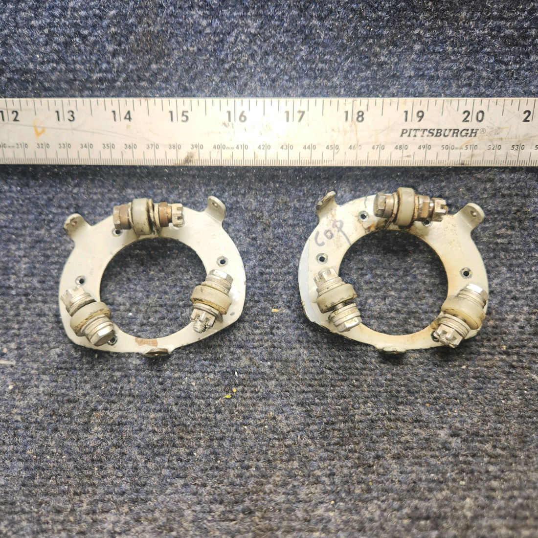 Used aircraft parts for sale, 21471-000 PIPER PA-24-250 Bracket Assembly Control Shaft Roller "PRICE PER EACH"