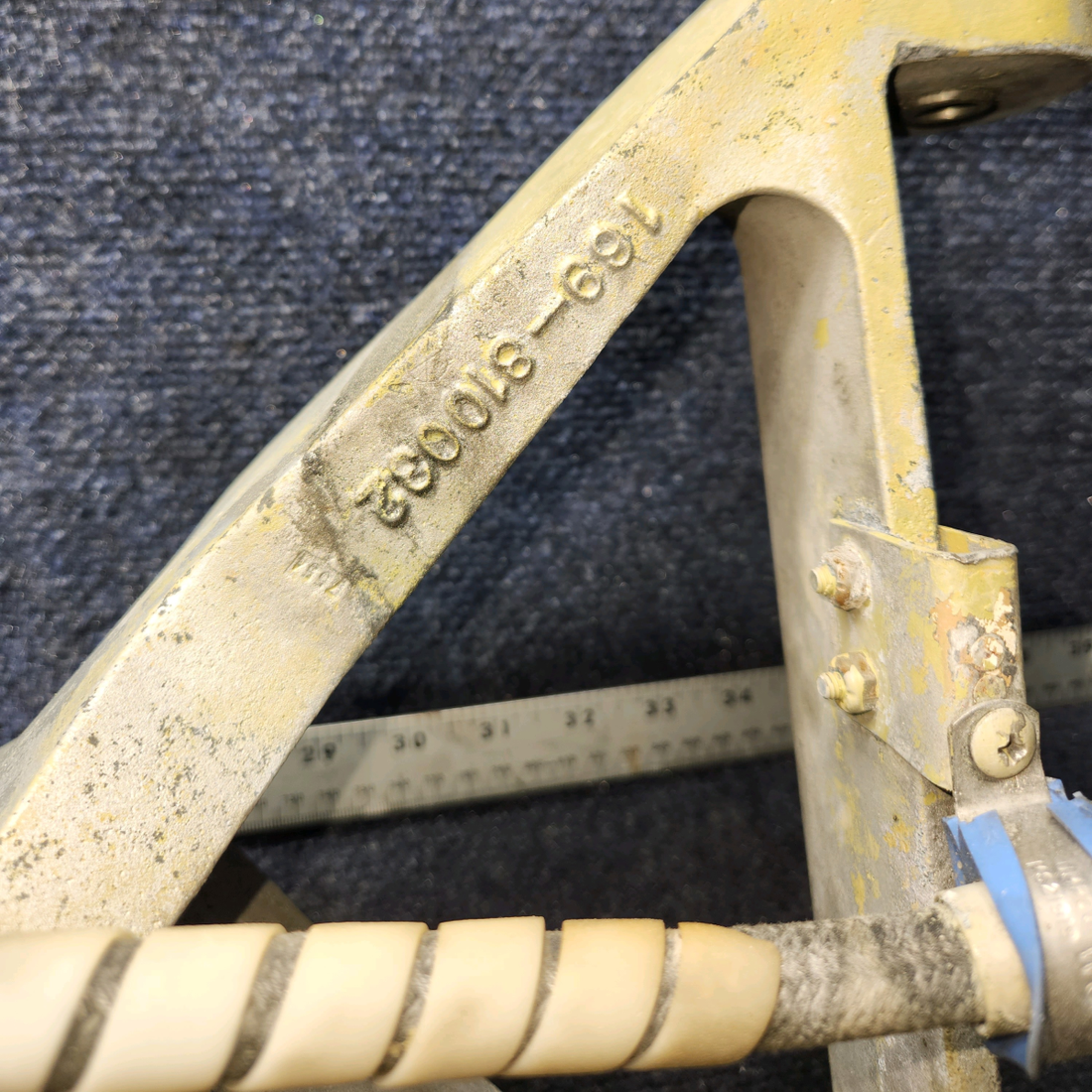 Used aircraft parts for sale, 169-810001-601 Beechcraft A24R Main Landing Gear Assembly LH