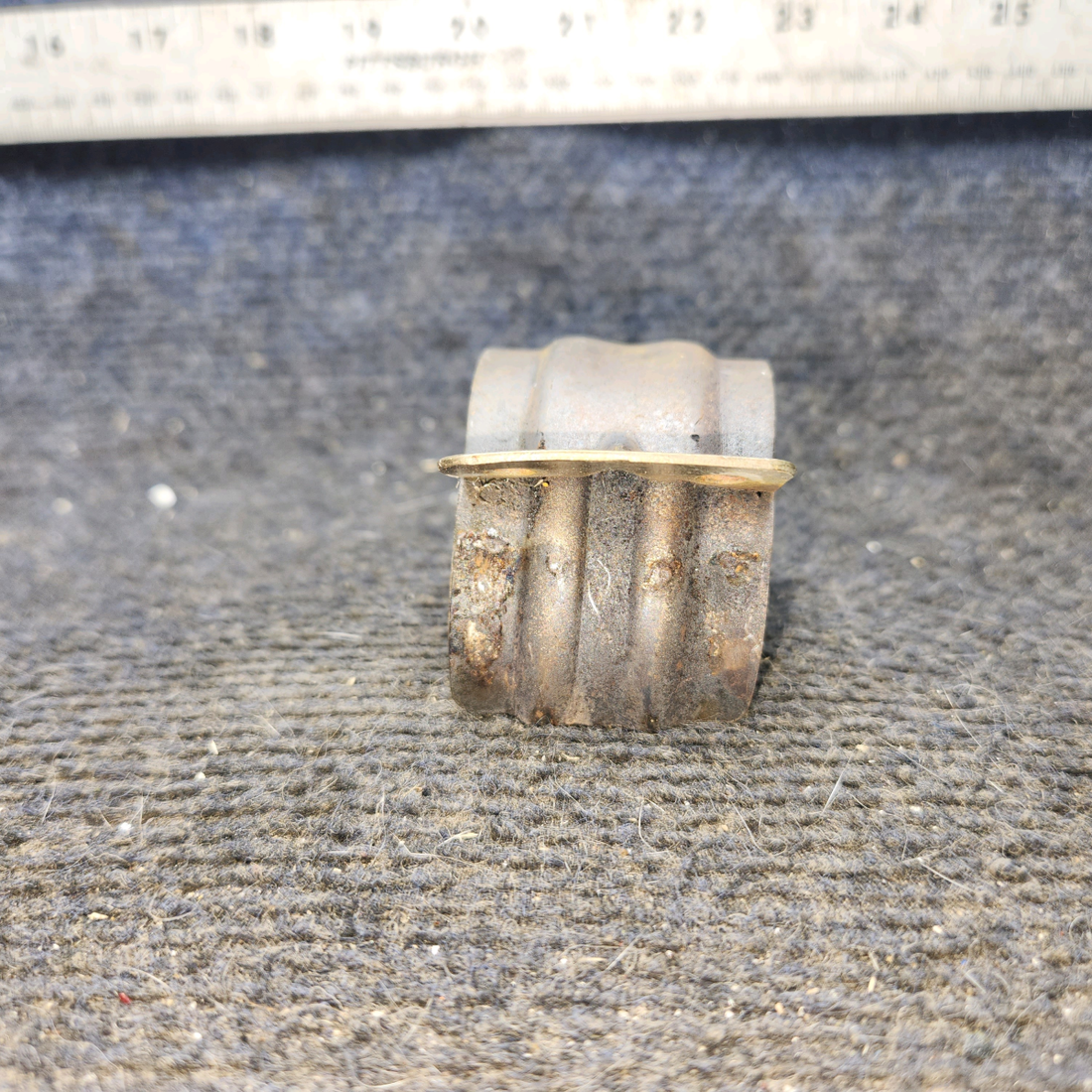 Used aircraft parts for sale, 1555014-2 cessna 172N Clamp Half