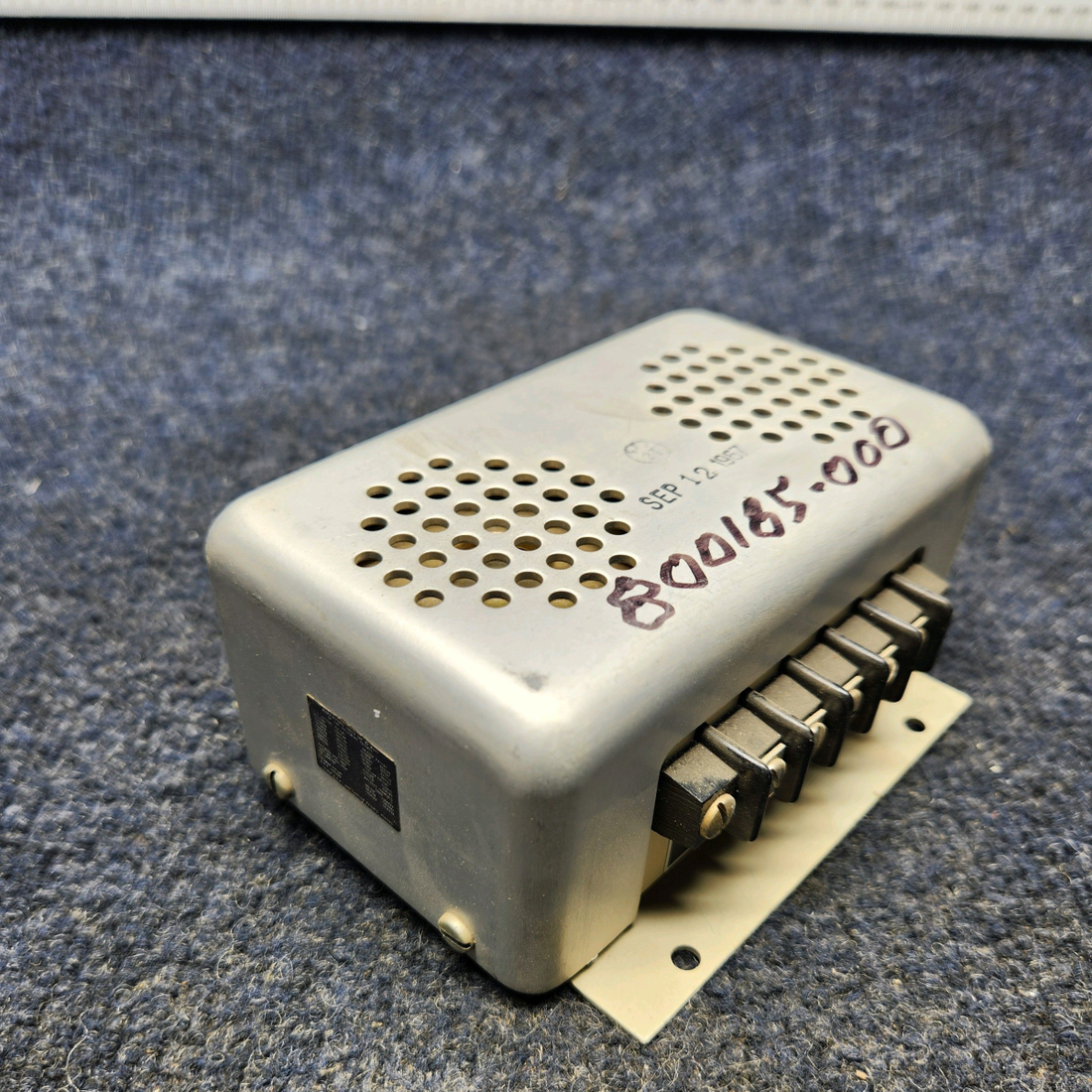Used aircraft parts for sale, 283 Safe Flight Texas Several 283 SAFE FLIGHT DUAL WARNING UNIT ASSEMBLY (VOLTS: 14)