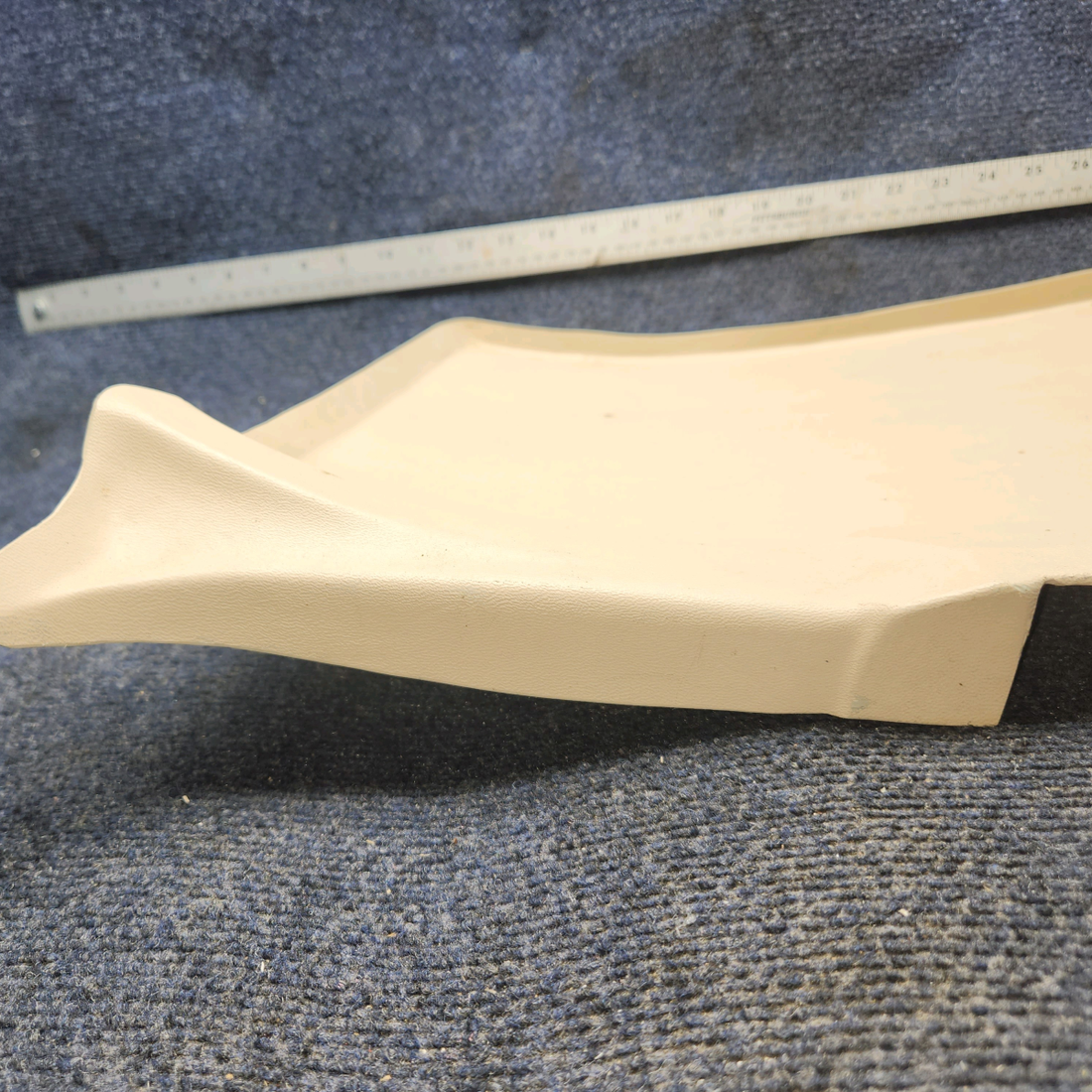 Used aircraft parts for sale, 0715023-3 Cessna 182P Door Frame AFT Baggage
