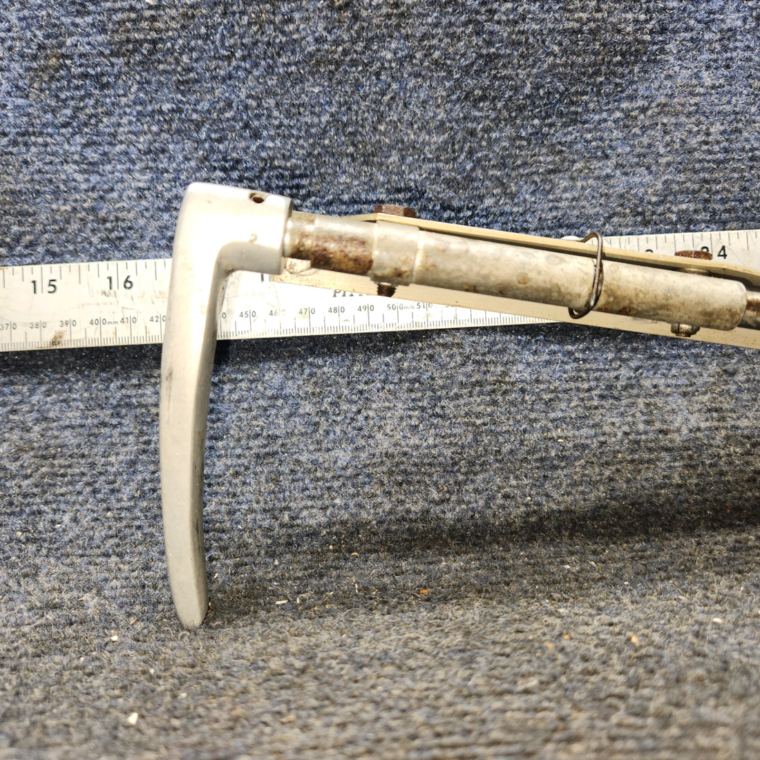 Used aircraft parts for sale, 0813150-55 Cessna 172E Parking Brake Handle Assy