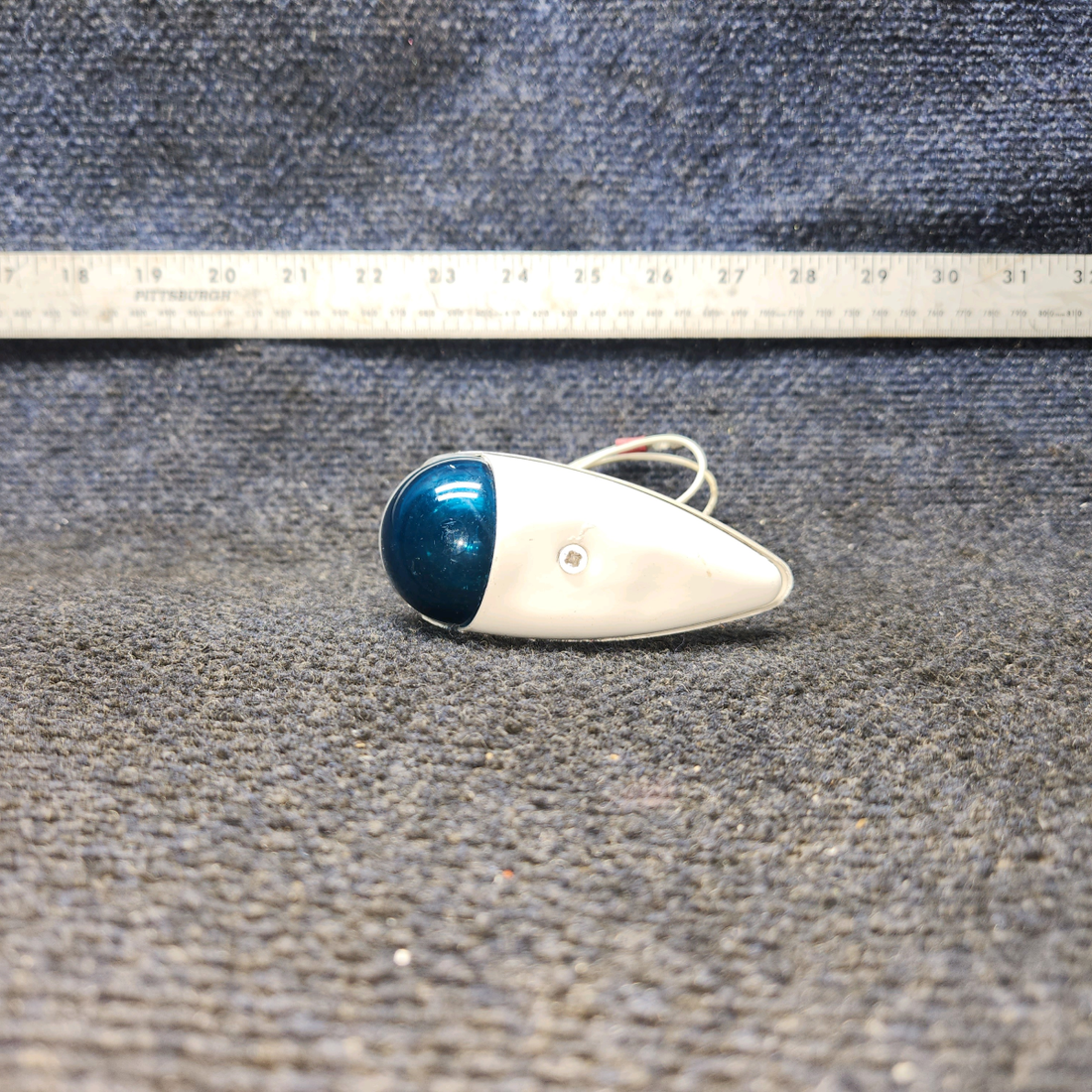 Used aircraft parts for sale, A-1285-G-12 Grimes Beechcraft C23 SUNDOWNER Navigation Light Assembly  - RH (14 Volts) - Green